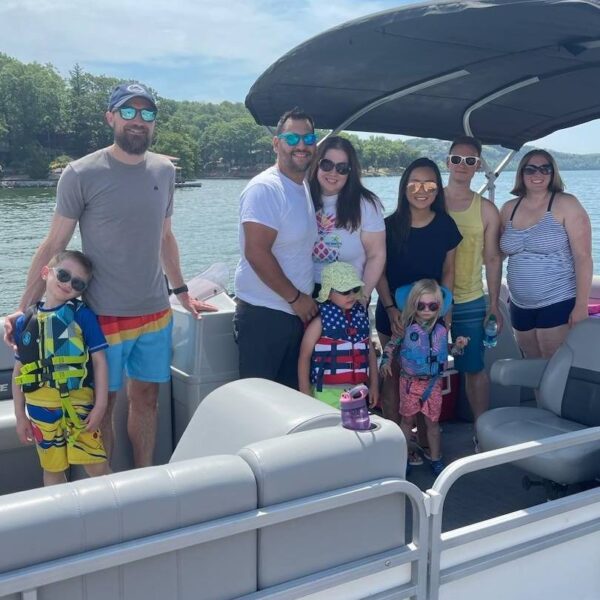 Great boat for families at Lake of the Ozarks